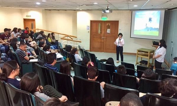 Dr. Ong During her talk on April 4, 2019 at Y-507 in ϲ
